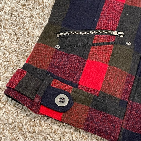2B BEBE RED CHECKER PLAID Thick Zip Up Button Down Jacket Size Small - Picture 4 of 11